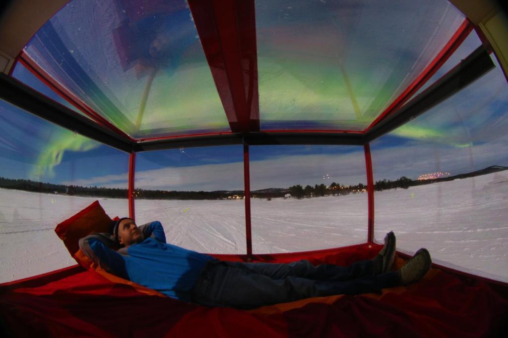 Hoteles iglú en Laponia - Lake Inari Mobile Cabins