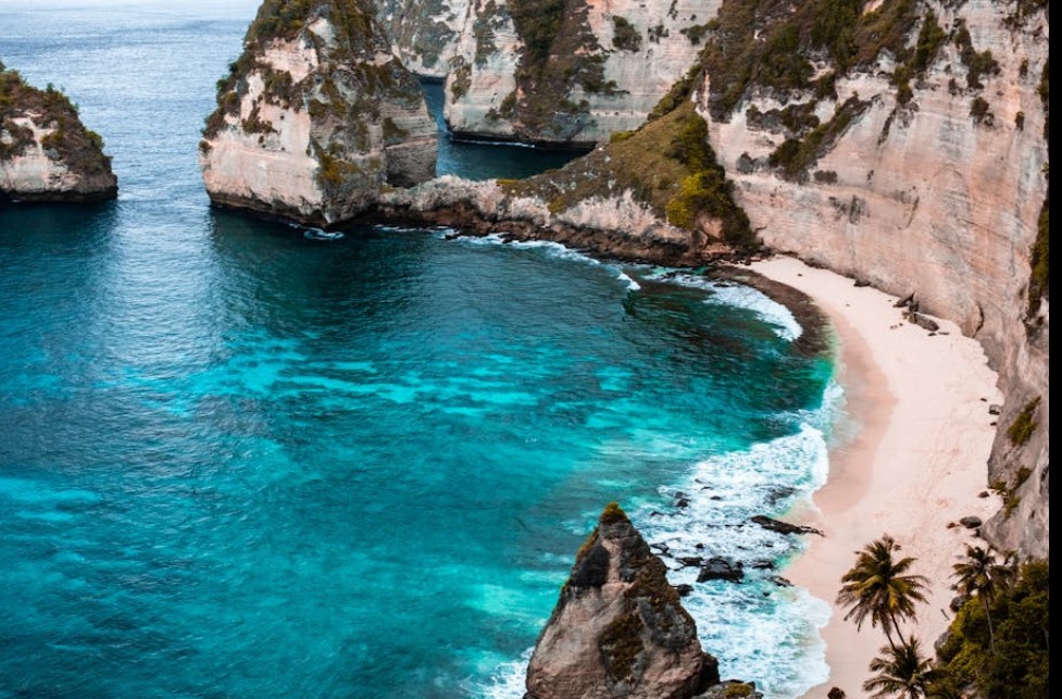mejores destinos playa luna de miel indonesia