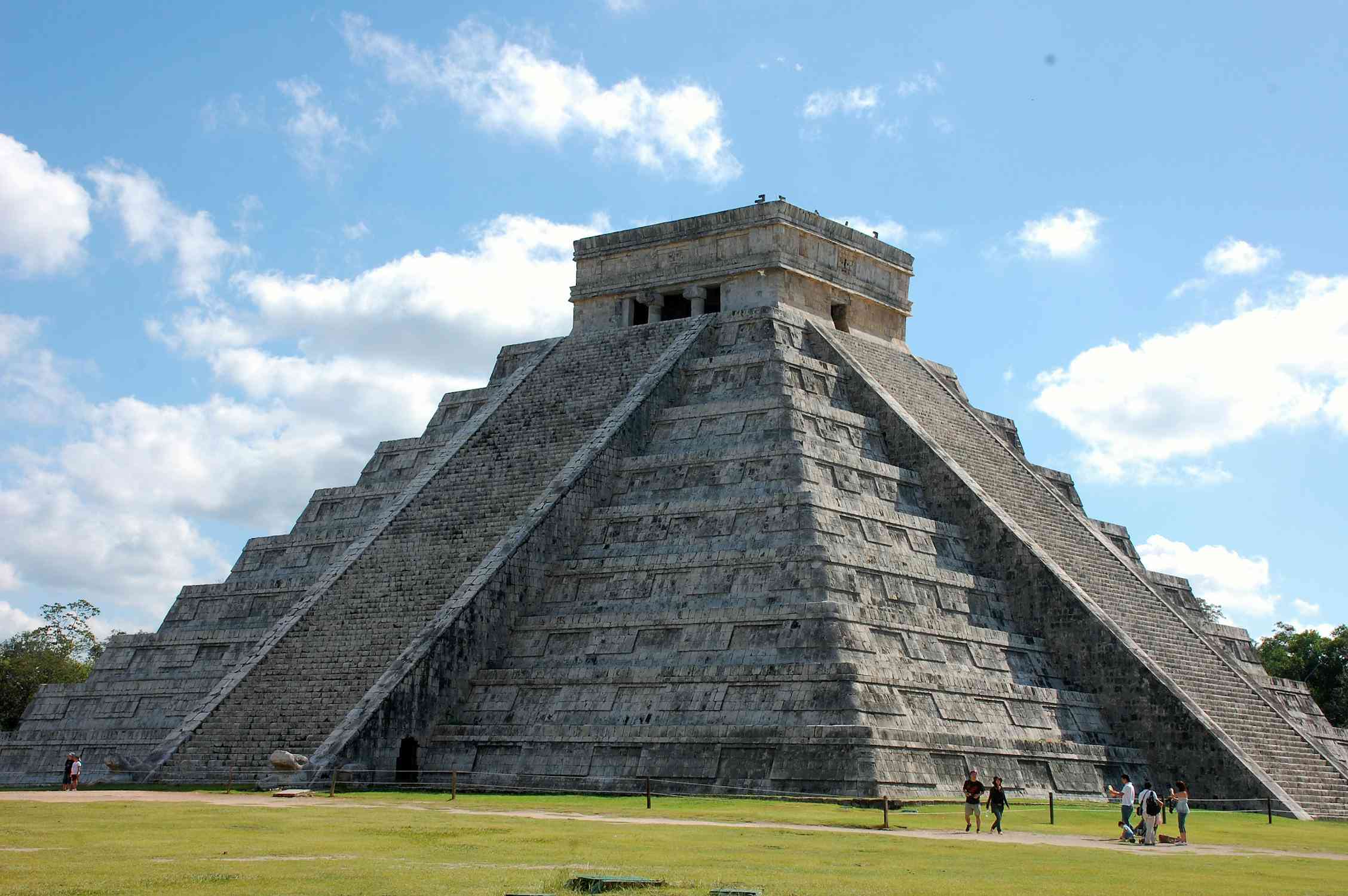 Mejor época para visitar las 7 maravillas chichén itzá